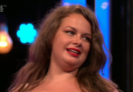 Screenshot_20250611_082613_Video Player.jpg