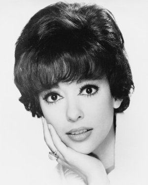 Rita Moreno 1971 0868.jpg