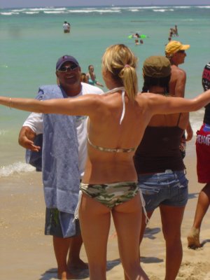 Cameron Diaz - Bikini04.jpg