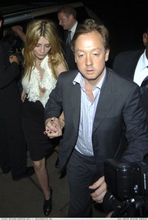 Mischa Barton - Nipslip08.jpg