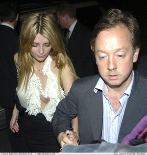 Mischa Barton - Nipslip10.jpg