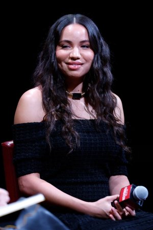 jurnee-smollett-at-sag-aftra-foundation-smoke-screening-and-conversation-in-new-york-city-06-1...jpg