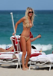 TheFappeningBlog.com - Samantha Rowley Sexy 18.jpg