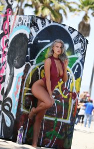 TheFappeningBlog.com - Samantha Knezel 5.jpg