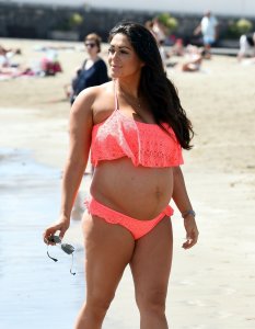 TheFappeningBlog.com - Casey Batchelor 3.jpg