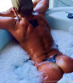 Screenshot 2025-06-15 at 08-12-22 Messages — OnlyFans.png