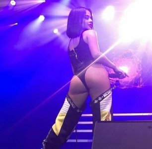 Becky G - Concert 1 (Wanta grab that asss and hold on to it).jpg