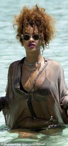 Rihanna-in-a-Bikini-13.jpg