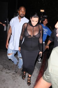 Kim-Kardashian-See-Through-3.jpg