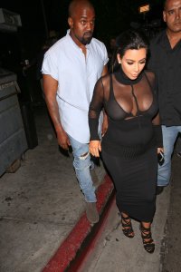 Kim-Kardashian-See-Through-16.jpg