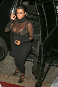 Kim-Kardashian-See-Through-59.jpg