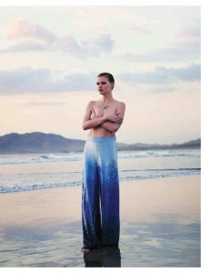 Lara Stone Nude - thefappeningblog.com 12.jpg