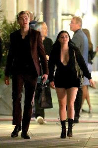 Ariel Winter Braless - the fappening blog 4.jpg