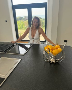 WHAT A PROJECT!! @steephillhall .#property #iow #renovation #incredible #transformation-3.jpg