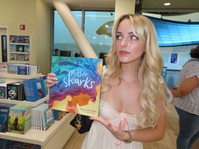 Mckenna Grace (7).jpg