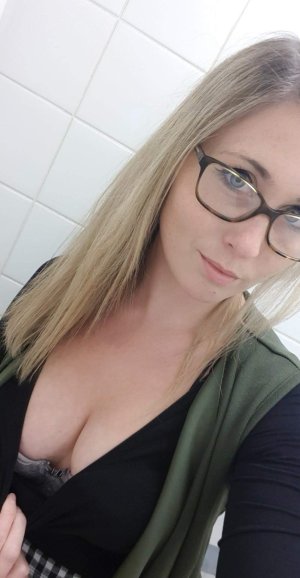 Catherine Louise - catraises - Nottingham UK - Leaked Photos Sexy Nude Amateur NSFW Porn - 22.jpg