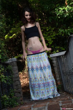 0010-11 thefappeningblog.com.jpg