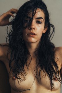 Frankie Miles Nude - TheFappeningBlog.com 6.jpg