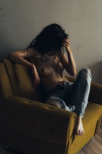 Frankie Miles Nude - TheFappeningBlog.com 17.jpg