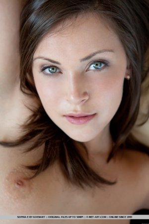 metart-sophia-e-divilia-12 thefappeningblog.com.jpg