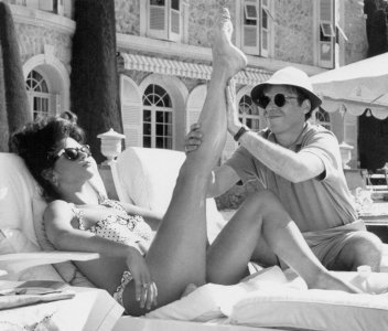 Catherine Zeta Jones - P505dlwpNGxJ1qf826yo1.jpg