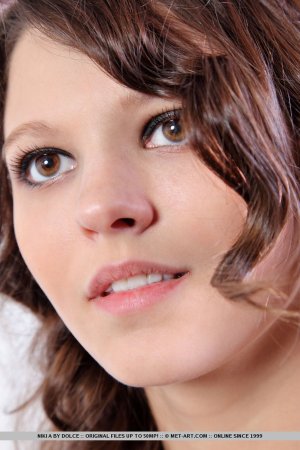 niki-a-presenting-niki-15 thefappeningblog.com.jpg