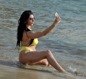 Simone Reed Sexy & Topless - TheFappeningBlog.com 10.jpg