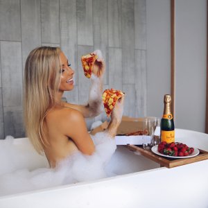 Hannah Polites Sexy - TheFappeningBlog.com 15.jpg