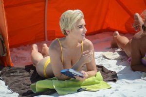 Lauren Elizabeth Hubbard Sexy - TheFappeningBlog.com 6.jpg