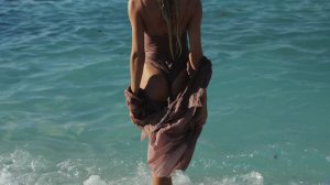 Candice Swanepoel Sexy - TheFappeningBlog.com 8.jpg