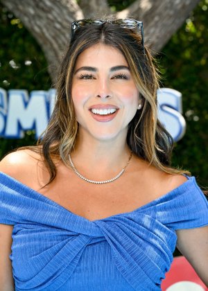 daniella-monet-at-smurfs-premiere-at-paramount-pictures-studios-in-los-angeles-07-13-2025-5.jpg