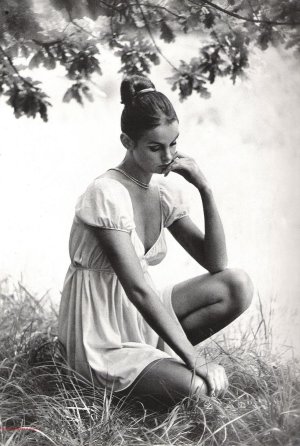 Jean Shrimpton (2).jpg
