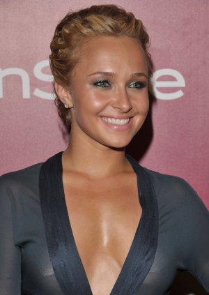 Hayden-Panettiere-HQCelebrities.com-2205.jpg