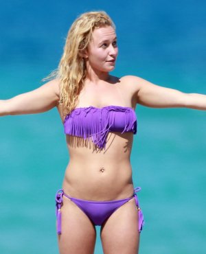Hayden-Panettiere-HQCelebrities.com-4455.jpg
