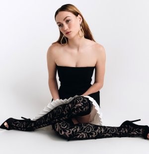 Madison_Lintz_XMagUK_59.jpg