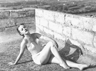 Jeanne Moreau -wiki 1036529.jpg
