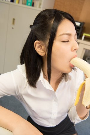 0015-06 thefappeningblog.com.jpg