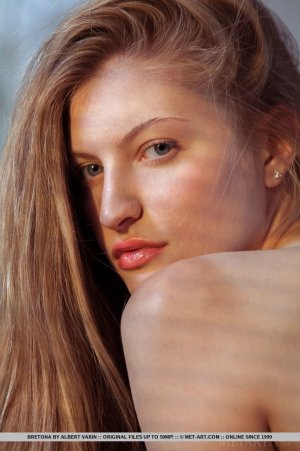 bretona-does-her-morning-workout-without-her-clothes-15 thefappeningblog.com.jpg