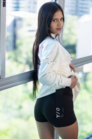 0003-12 thefappeningblog.com.jpg