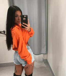 Valerie Cossette - TheFappeningBlog.com 25.jpg