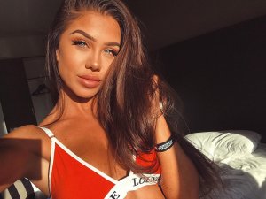 Laura Amy Sexy - TheFappeningBlog.com 67.jpg