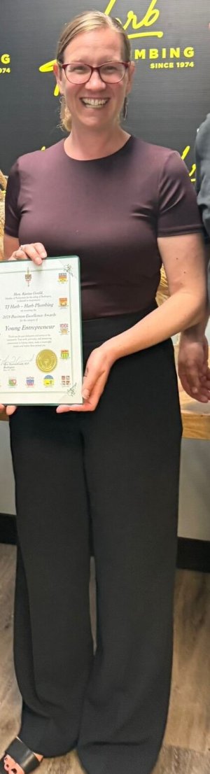 gould GwOn_H4XQAICLaN (1).jpeg