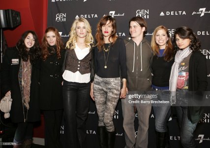 gettyimages-110357896-Melonie Diaz, Kate Mara, Jason Ritter, Shoshannah Stern, Rachael Taylor,...jpg