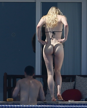 Sophie-Turner-HQCelebrities.com-3248 fake.png