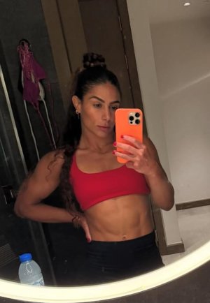 tabatha-r-v0-0ifb5hmvgagf1.jpg tabatha-r-v0-0ifb5hmvgagf1.jpg