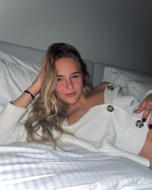 Ambar Caucigh (9).jpg