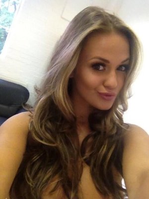 Emma Kuziara - Emma Croft - emma_k_1993 - emmacroft93 -  (206).jpg