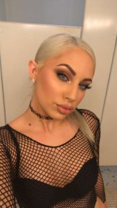 Annatrapcatt Naked- TheFappeningBlog.com 3.jpg