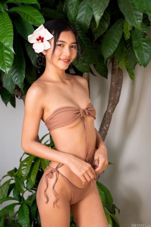 0010-03 thefappeningblog.com.jpg