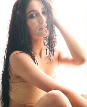 Ojasvi Sharma (10).jpg